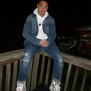 Meet your Posher, Jordan